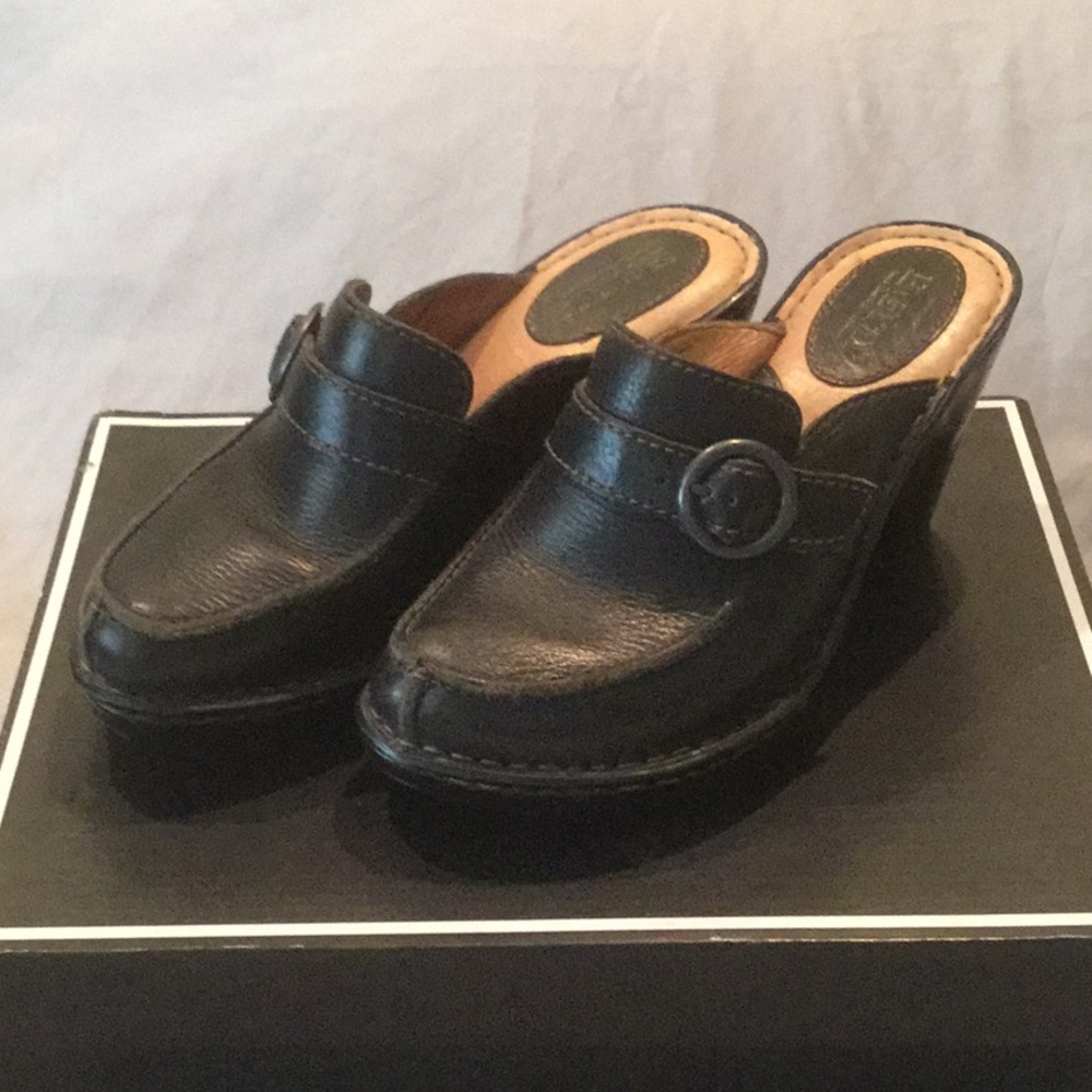 Born mules size 6